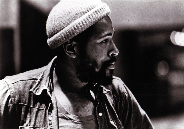 https://www.gettyimages.co.uk/detail/news-photo/photo-of-marvin-gaye-portrait-of-marvin-gaye-news-photo/85338916