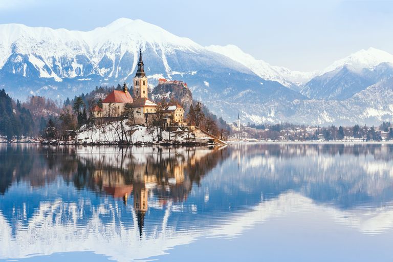 https://www.gettyimages.co.uk/detail/photo/winter-landscape-bled-lake-slovenia-royalty-free-image/914481848