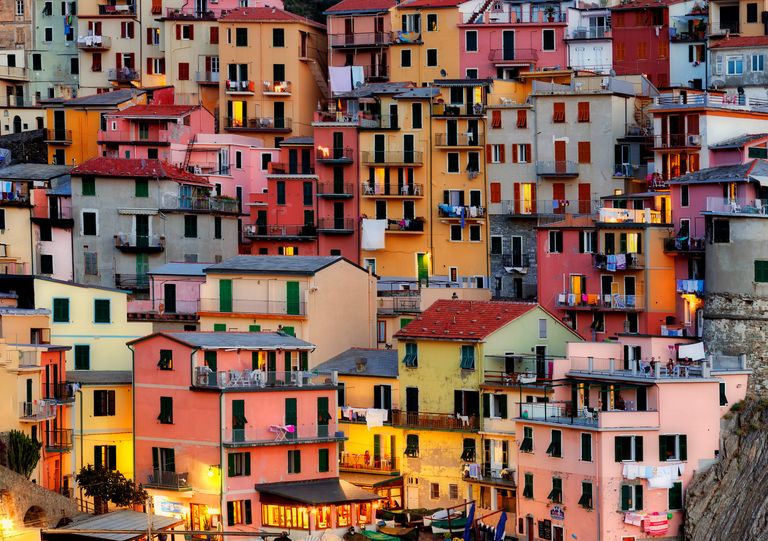 https://www.gettyimages.co.uk/detail/photo/brightly-coloured-architecture-in-manarola-liguria-royalty-free-image/988307818