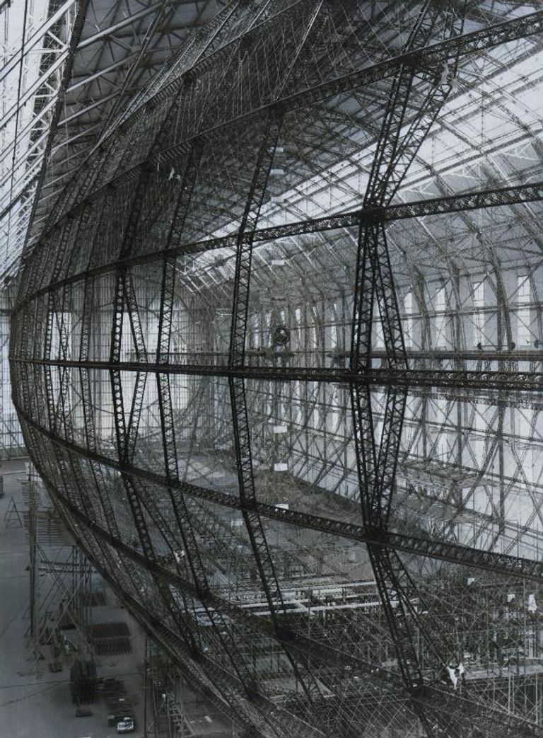 https://www.gettyimages.co.uk/detail/news-photo/the-vast-and-intricate-framework-of-the-new-zeppelin-lz-129-news-photo/3325883