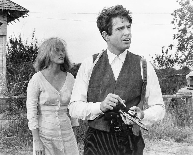 https://www.gettyimages.com/detail/news-photo/actors-warren-beatty-as-clyde-barrow-and-faye-dunaway-as-news-photo/688004417