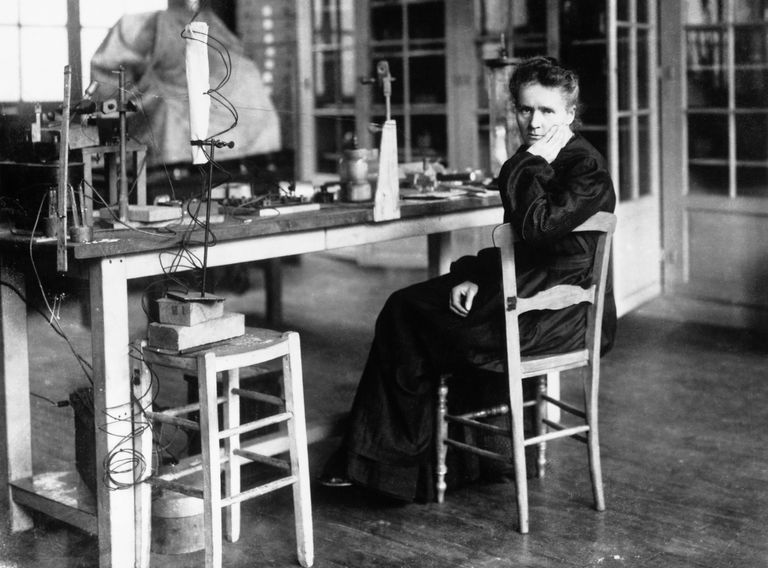 https://www.gettyimages.co.uk/detail/news-photo/marie-sklodowka-curie-in-her-laboratory-she-shared-a-nobel-news-photo/613462004