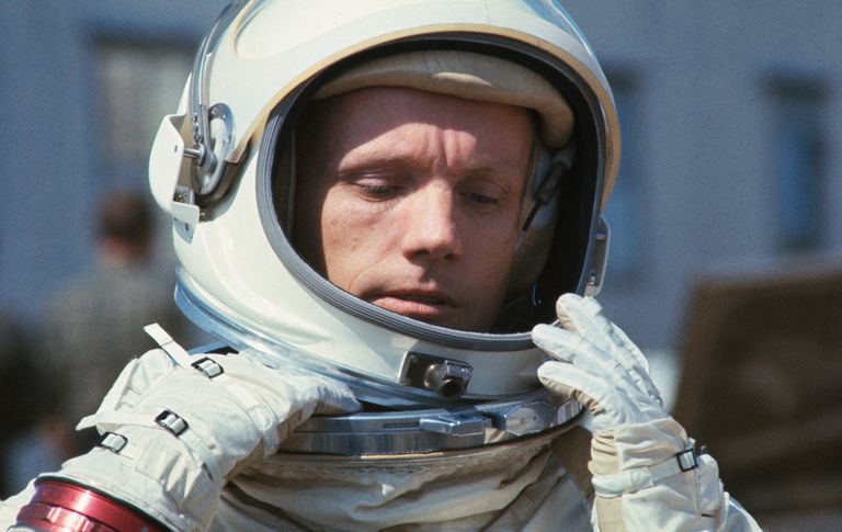 https://www.gettyimages.co.uk/detail/news-photo/closeup-of-gemini-and-command-pilot-neil-armstrong-in-his-news-photo/515522302