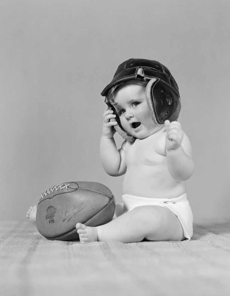 https://www.gettyimages.co.uk/detail/photo/baby-girl-wearing-leather-football-helmet-royalty-free-image/81773577?phrase=retro%2Bbaby%2Bphoto