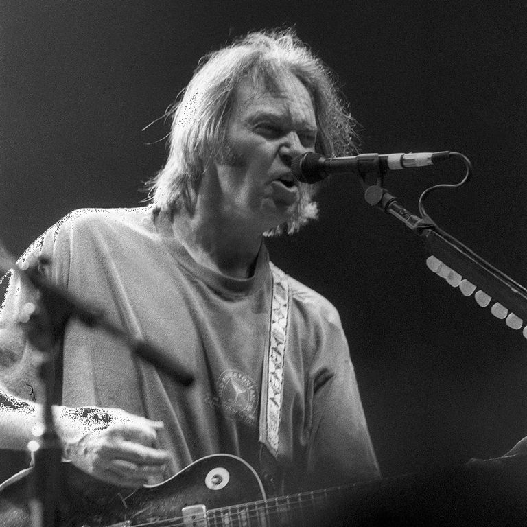 https://www.gettyimages.com/detail/news-photo/neil-young-and-crazy-horse-perform-at-jones-beach-on-august-news-photo/1507992382