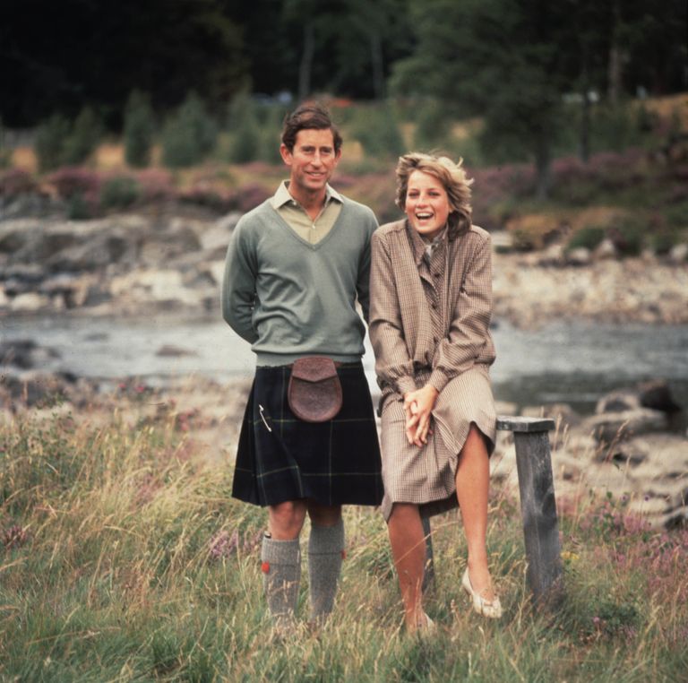 https://www.gettyimages.co.uk/detail/news-photo/charles-prince-of-wales-and-diana-princess-of-wales-in-the-news-photo/3234223?adppopup=true