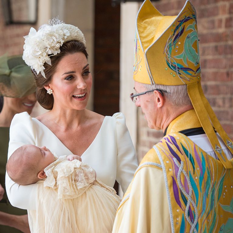 https://www.gettyimages.com/detail/news-photo/catherine-duchess-of-cambridge-speaks-to-archbishop-of-news-photo/994637968