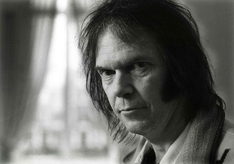 https://www.gettyimages.com/detail/news-photo/9th-december-canadian-singer-songwriter-neil-young-posed-at-news-photo/141386337