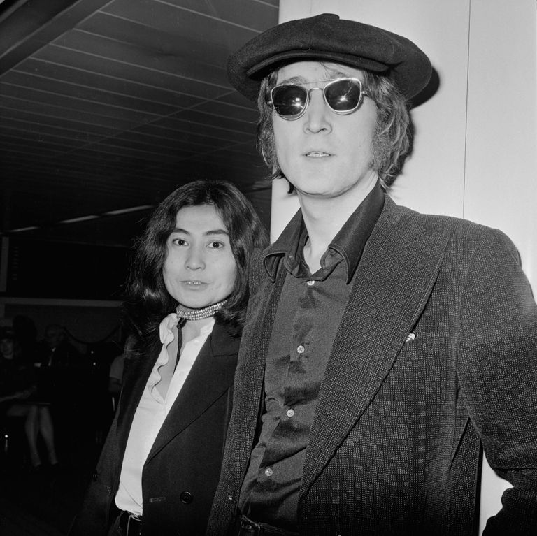 https://www.gettyimages.com/detail/news-photo/singer-and-songwriter-john-lennon-and-his-wife-yoko-ono-news-photo/654402169