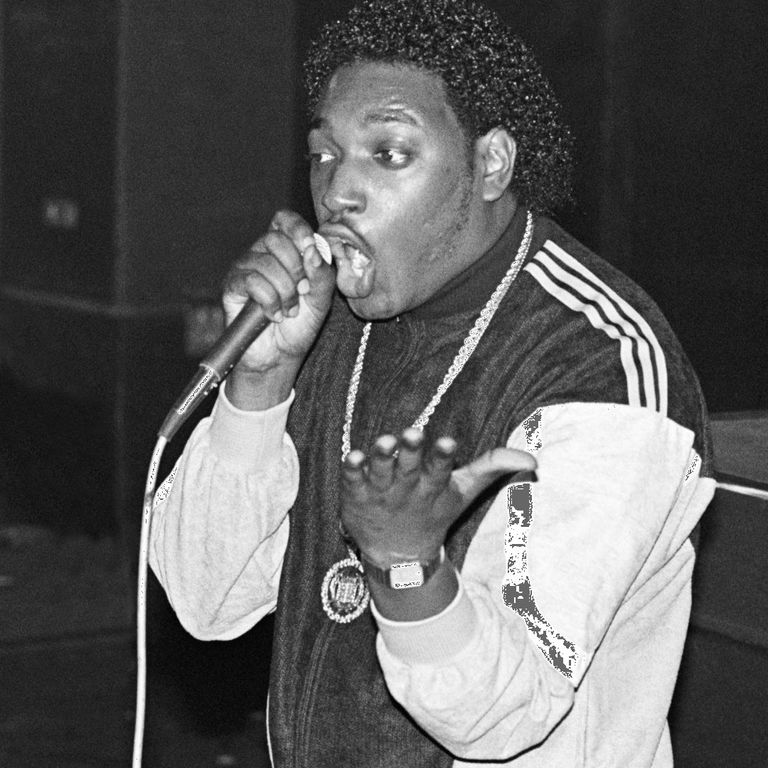 https://www.gettyimages.co.uk/detail/news-photo/photo-of-t-la-rock-t-la-rock-performing-on-stage-news-photo/85343507