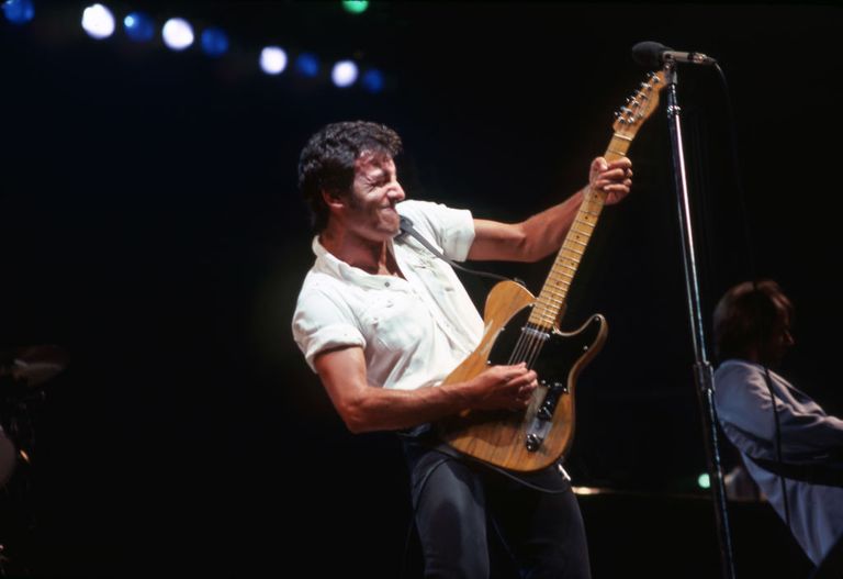 https://www.gettyimages.co.uk/detail/news-photo/american-singer-songwriter-and-guitarist-bruce-springsteen-news-photo/1196388237