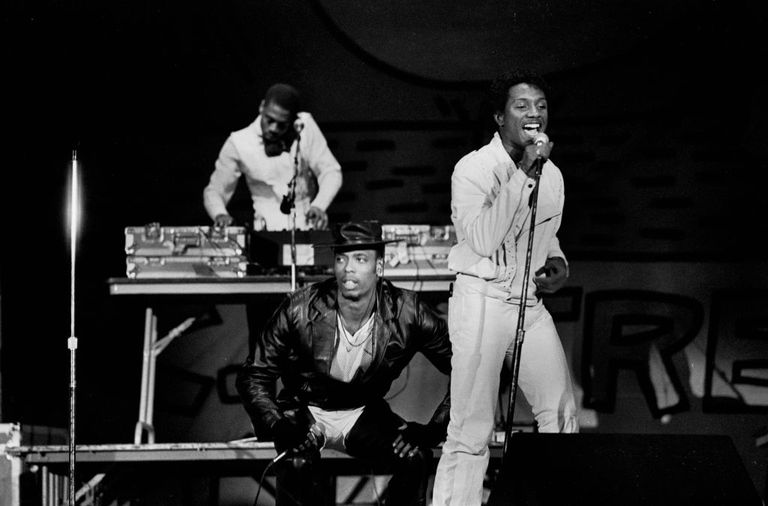 https://www.gettyimages.co.uk/detail/news-photo/american-hip-hop-group-whodini-perform-onstage-at-the-uic-news-photo/1194252724