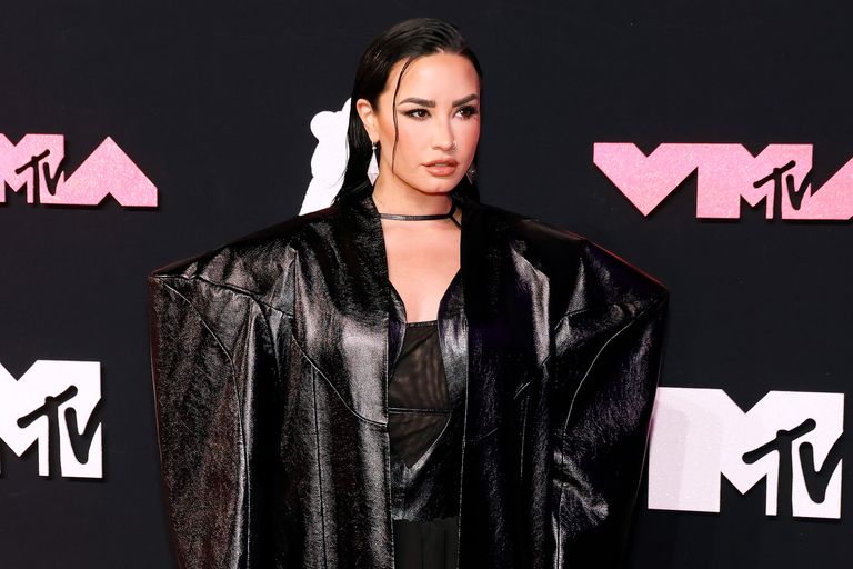 https://www.gettyimages.co.uk/detail/news-photo/demi-lovato-attends-the-2023-mtv-video-music-awards-at-news-photo/1677608721?adppopup=true
