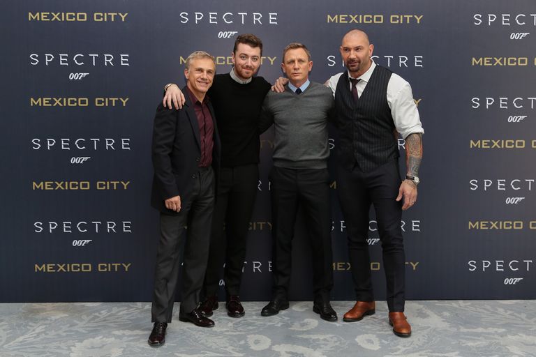 https://www.gettyimages.com/detail/news-photo/actors-christoph-waltz-sam-smith-daniel-craig-and-dave-news-photo/495281720