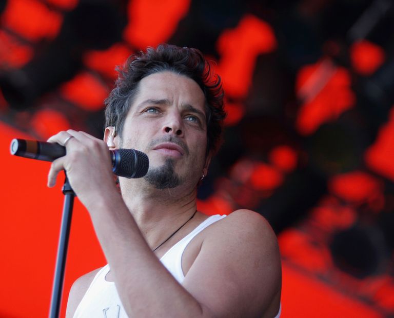 https://www.gettyimages.com/detail/news-photo/chris-cornell-of-audioslave-performs-on-stage-during-the-news-photo/53180202