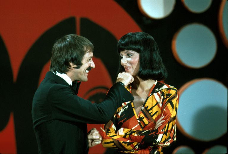 https://www.gettyimages.com/detail/news-photo/entertainers-sonny-bono-and-cher-perform-on-the-sonny-cher-news-photo/74296434?adppopup=true