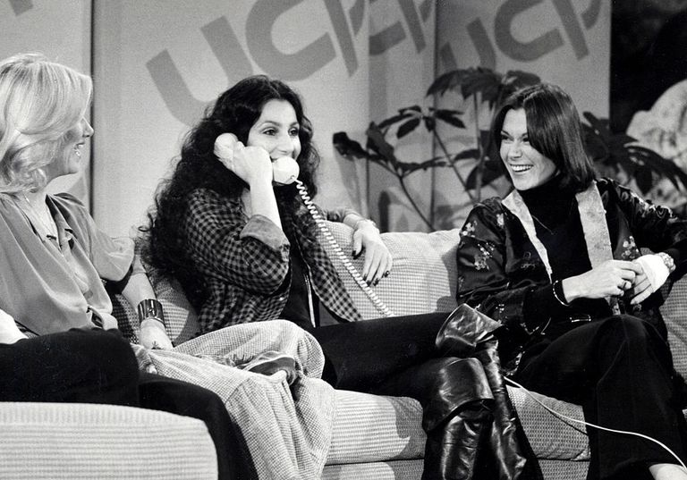 https://www.gettyimages.com/detail/news-photo/suzanne-somers-cher-and-kate-jackson-news-photo/80867075?adppopup=true