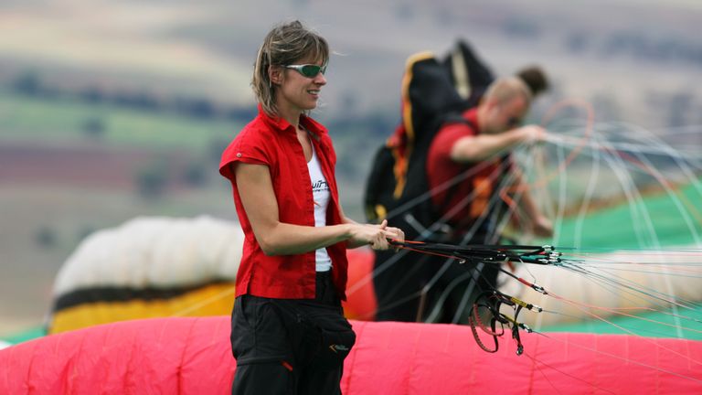 https://www.gettyimages.com/detail/news-photo/ewa-wisnierska-the-german-paraglider-pilot-who-reached-an-news-photo/535052472