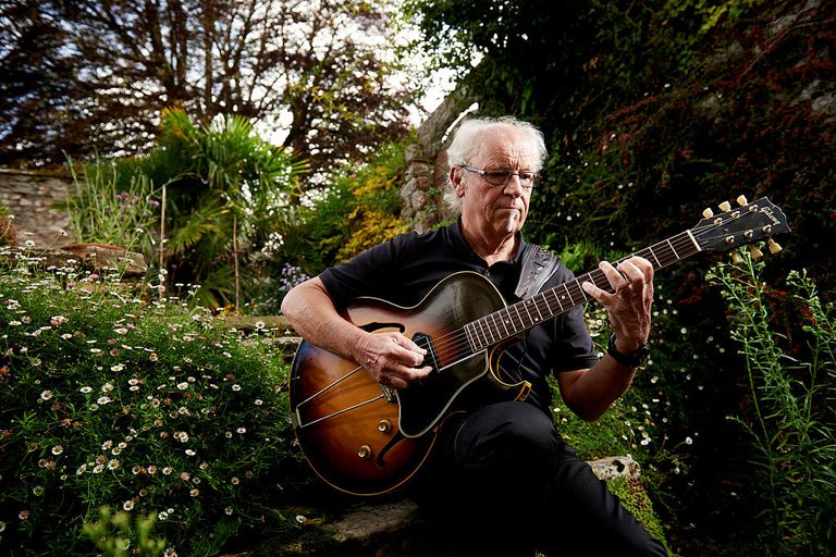 https://www.gettyimages.co.uk/detail/news-photo/portrait-of-english-musician-martin-barre-best-known-as-a-news-photo/536408150