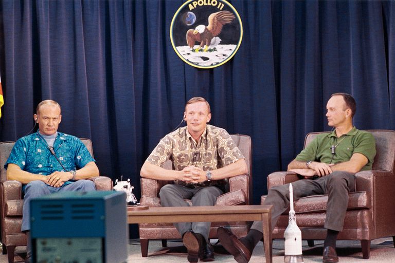 https://www.gettyimages.com/detail/news-photo/apollo-11-astronauts-buzz-aldrin-neil-armstrong-and-mike-news-photo/517384550