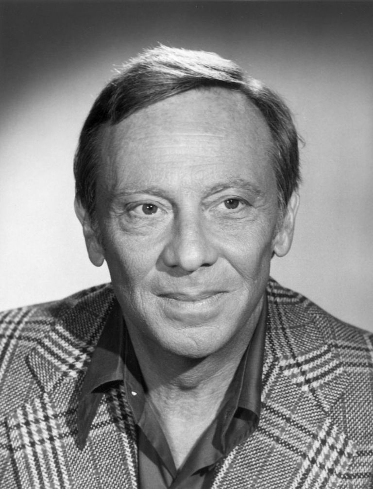 https://www.gettyimages.co.uk/detail/news-photo/studio-headshot-portrait-of-american-actor-norman-fell-news-photo/3230263
