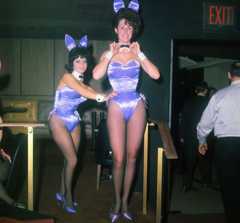 https://www.gettyimages.co.uk/detail/news-photo/the-bunnies-of-the-playboy-club-5-east-59th-street-new-york-news-photo/515493364