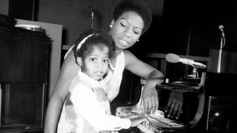 https://www.gettyimages.co.uk/detail/news-photo/american-singer-nina-simone-in-the-uk-recording-a-news-photo/593053256