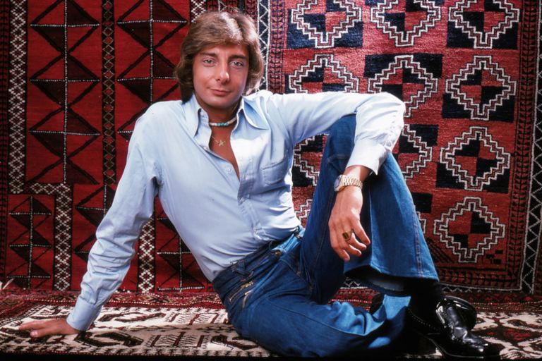https://www.gettyimages.co.uk/detail/news-photo/singer-songwriter-barry-manilow-photographed-in-new-york-news-photo/481409033