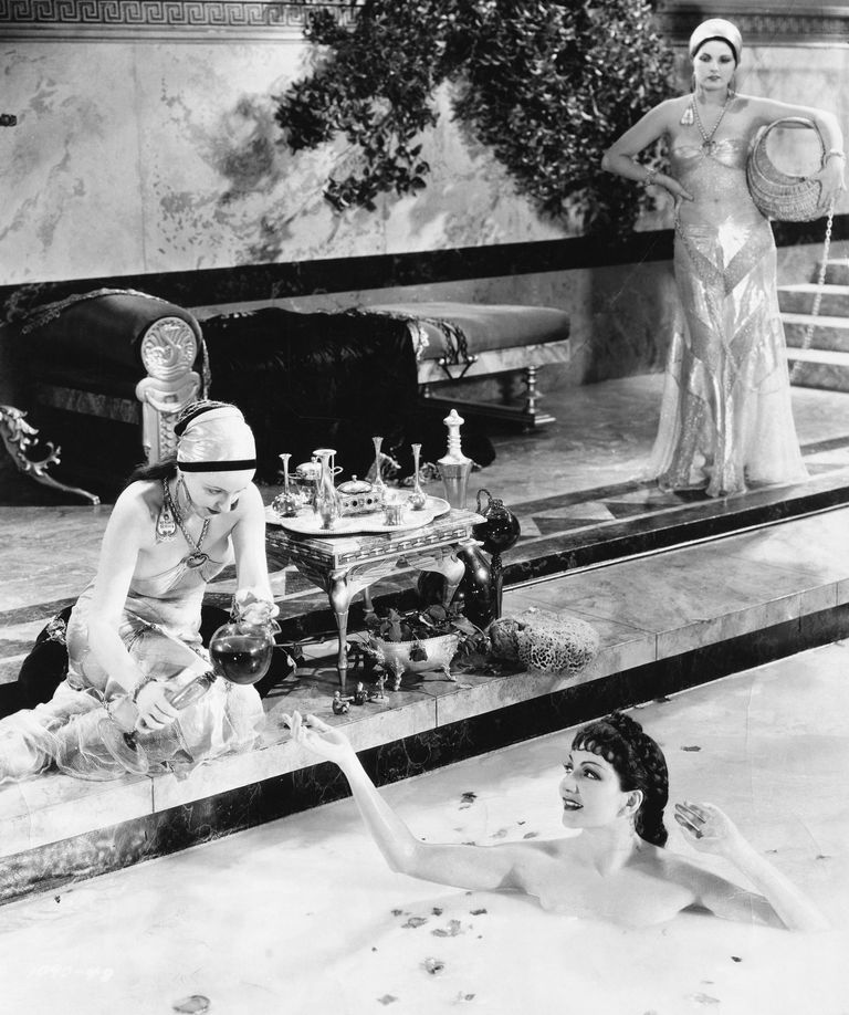 https://www.gettyimages.com/detail/news-photo/claudette-colbert-plays-poppaea-in-the-1932-cecil-b-demille-news-photo/526900914