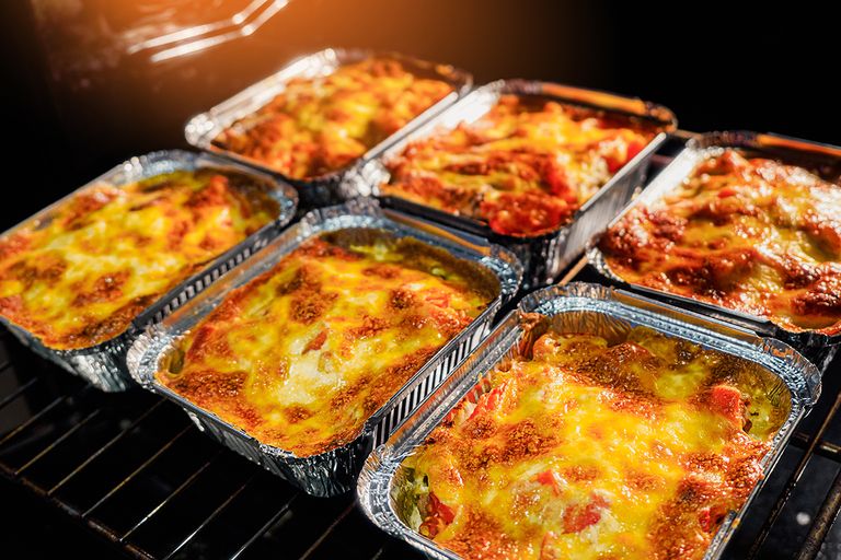 https://www.gettyimages.co.uk/detail/photo/servings-of-baked-potatoes-with-meat-in-mayonnaise-royalty-free-image/1469127720?phrase=lasagne+oven&adppopup=true
