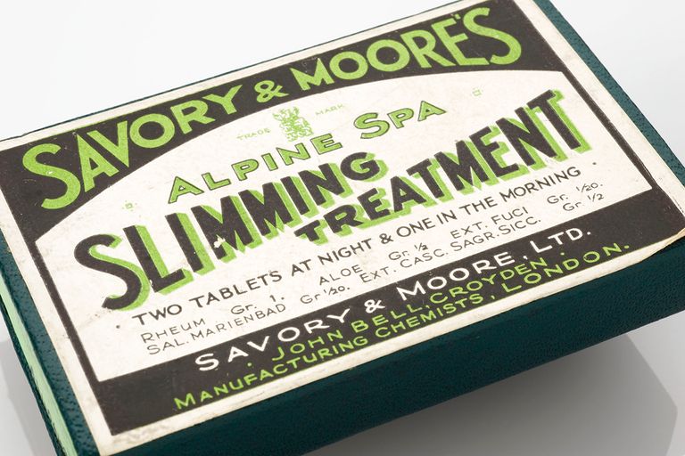 https://www.gettyimages.co.uk/detail/news-photo/carton-of-slimming-pills-by-savory-and-moore-ltd-england-news-photo/102728058?adppopup=true