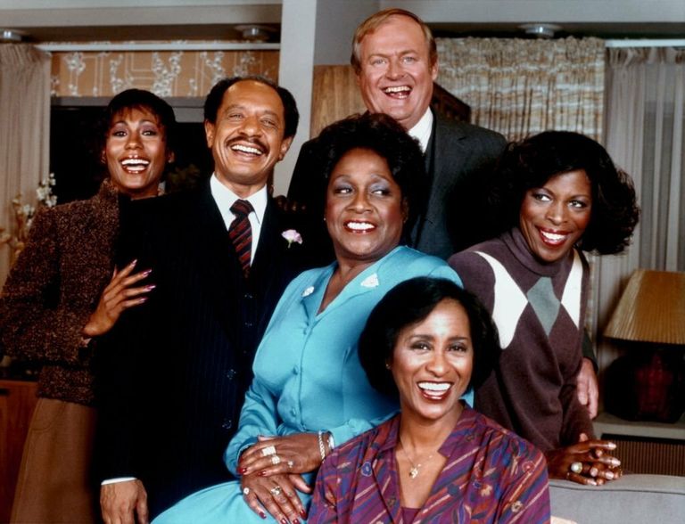https://www.gettyimages.co.uk/detail/news-photo/the-cast-of-the-tv-sitcom-the-jeffersons-circa-1977-in-los-news-photo/108479495?adppopup=true