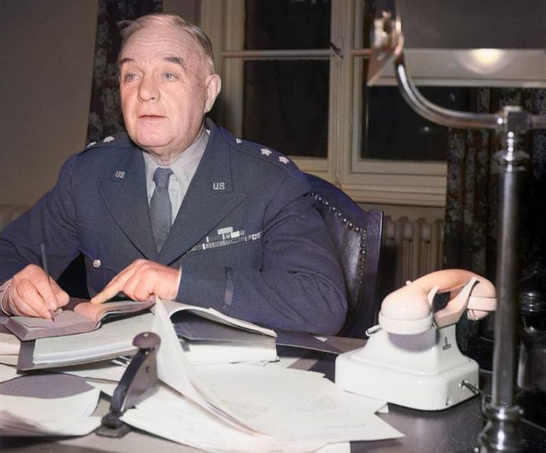 https://www.gettyimages.co.uk/detail/news-photo/major-general-william-j-donovan-is-one-of-a-panel-of-10-news-photo/514945670