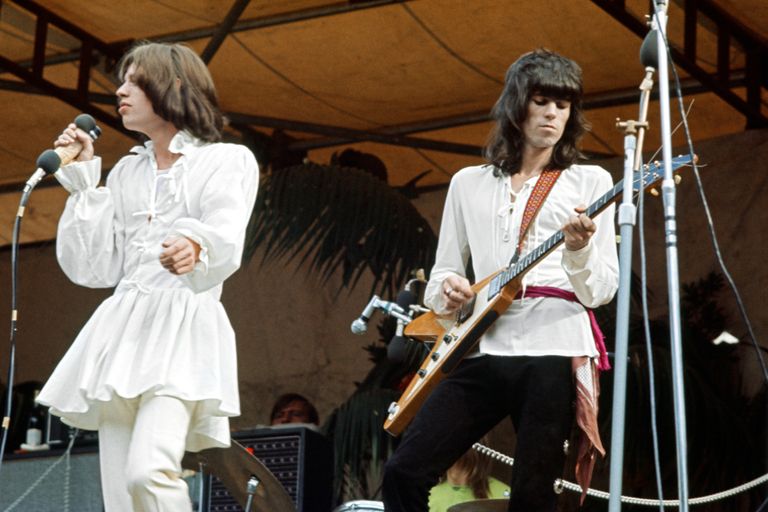 https://www.gettyimages.co.uk/detail/news-photo/rolling-stones-perform-in-hyde-park-mick-jagger-and-keith-news-photo/1450820269