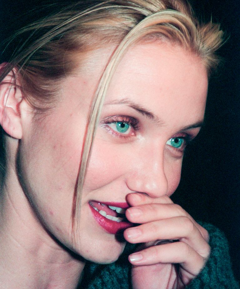 https://www.gettyimages.co.uk/detail/news-photo/cameron-diaz-close-up-circa-1990-new-york-news-photo/529205067?adppopup=true