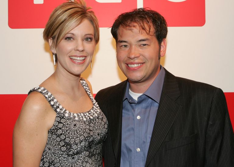 https://www.gettyimages.co.uk/detail/news-photo/television-personalities-john-and-kate-gosselin-attend-the-news-photo/80840260