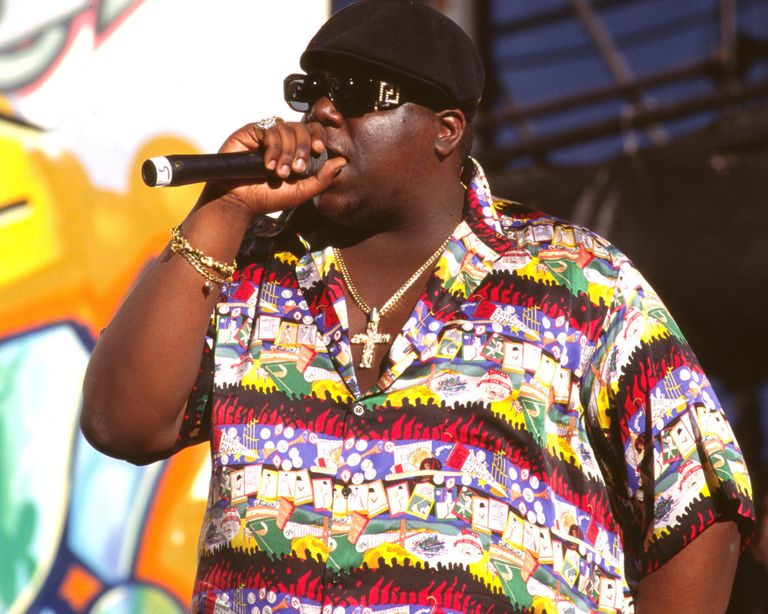https://www.gettyimages.co.uk/detail/news-photo/the-notorious-b-i-g-performs-at-92-3-the-beat-summer-jam-on-news-photo/74738091