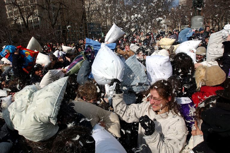 https://www.gettyimages.com/detail/news-photo/hundreds-of-people-take-part-in-a-massive-urban-pillow-news-photo/526086576