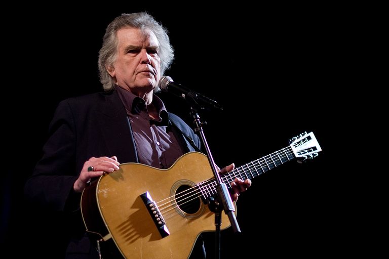 https://www.gettyimages.co.uk/detail/news-photo/photo-of-guy-clark-performing-live-on-stage-at-the-jesse-news-photo/85850965?adppopup=true