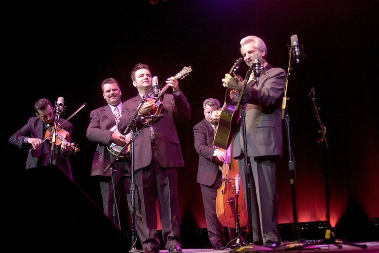 https://www.gettyimages.co.uk/detail/news-photo/the-del-mccoury-band-performs-onstage-chicago-illinois-july-news-photo/481624469?adppopup=true