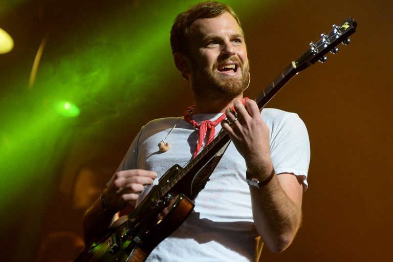 https://www.gettyimages.co.uk/detail/news-photo/caleb-followill-of-kings-of-leon-performs-at-samsung-galaxy-news-photo/453142868?adppopup=true