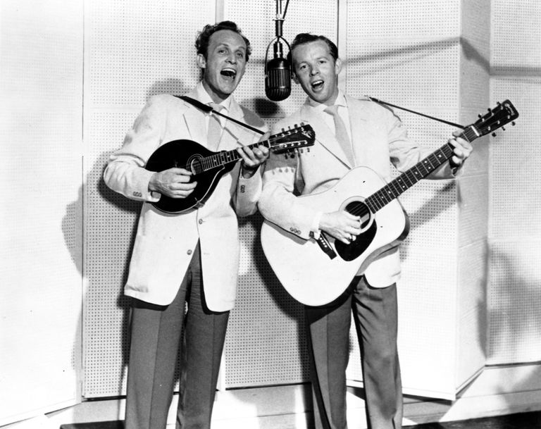 https://www.gettyimages.co.uk/detail/news-photo/mandolin-player-ira-louvin-and-guitarist-charlie-louvin-of-news-photo/80806193?adppopup=true