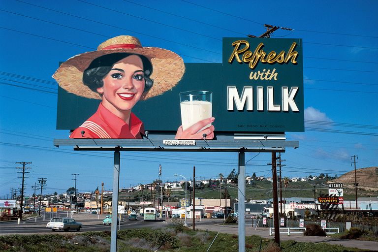 https://www.gettyimages.com/detail/news-photo/milk-billboard-with-a-smiling-woman-in-straw-hat-holding-a-news-photo/593272990