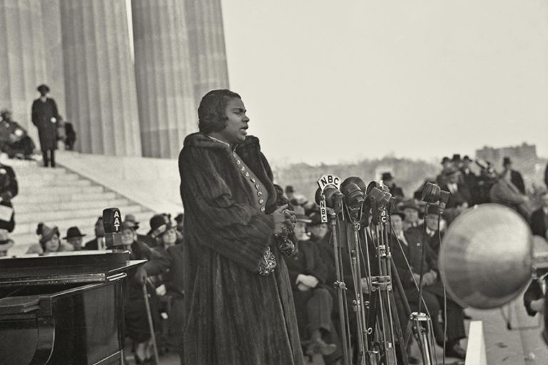 https://www.gettyimages.co.uk/detail/news-photo/marian-anderson-african-american-contralto-singing-at-the-news-photo/113491959