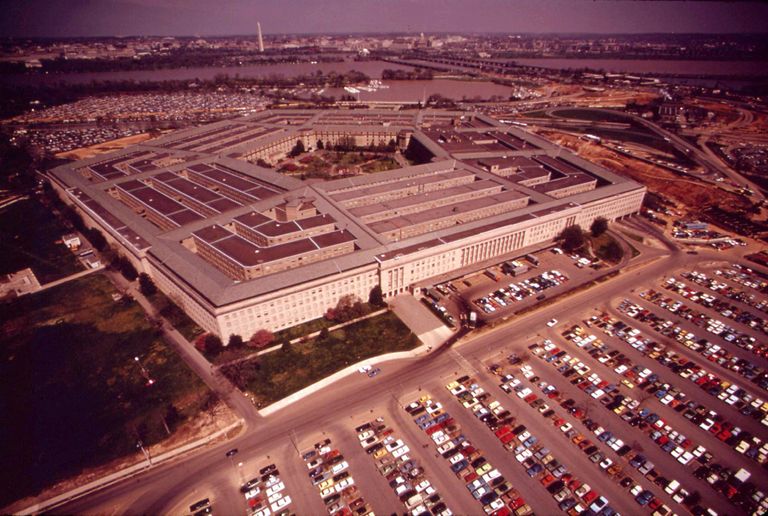https://www.gettyimages.co.uk/detail/news-photo/aerial-view-of-the-pentagon-and-one-of-its-parking-fields-news-photo/632871358