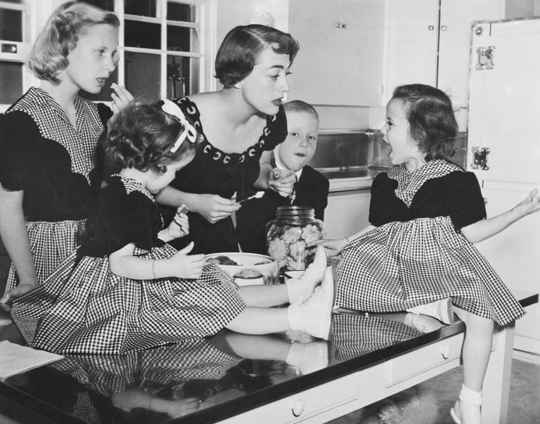 https://www.gettyimages.com/detail/news-photo/joan-crawford-has-four-adopted-children-christina-twins-news-photo/530794184