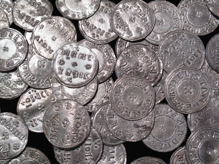 https://www.gettyimages.com/detail/photo/viking-and-anglo-saxon-silver-coin-hoard-royalty-free-image/498552859?phrase=vikings+Anglo-Saxon