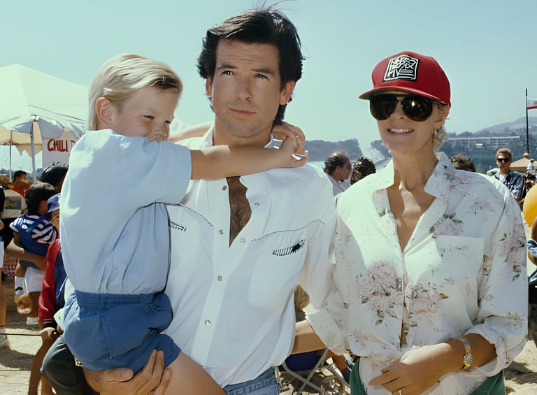 https://www.gettyimages.co.uk/detail/news-photo/irish-actor-pierce-brosnan-carrying-his-son-sean-with-his-news-photo/1393780463