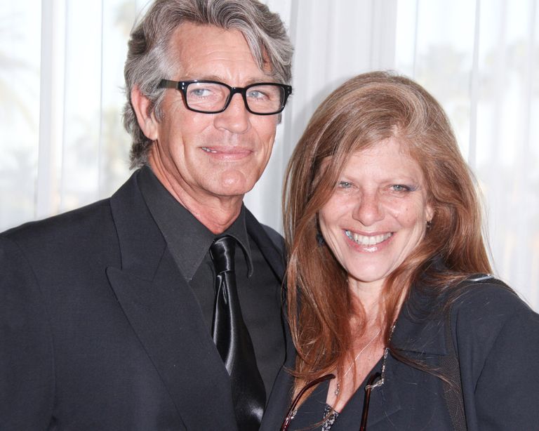 https://www.gettyimages.com/detail/news-photo/actor-eric-roberts-and-his-wife-eliza-roberts-arrive-at-the-news-photo/131874815