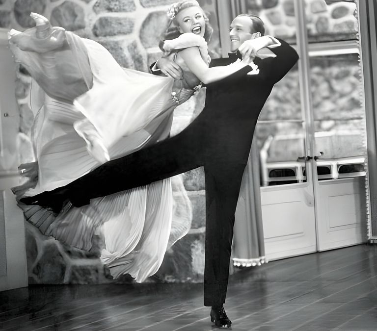 https://www.gettyimages.co.uk/detail/news-photo/ginger-rogers-and-fred-astaire-in-a-scene-from-carefree-an-news-photo/517207108